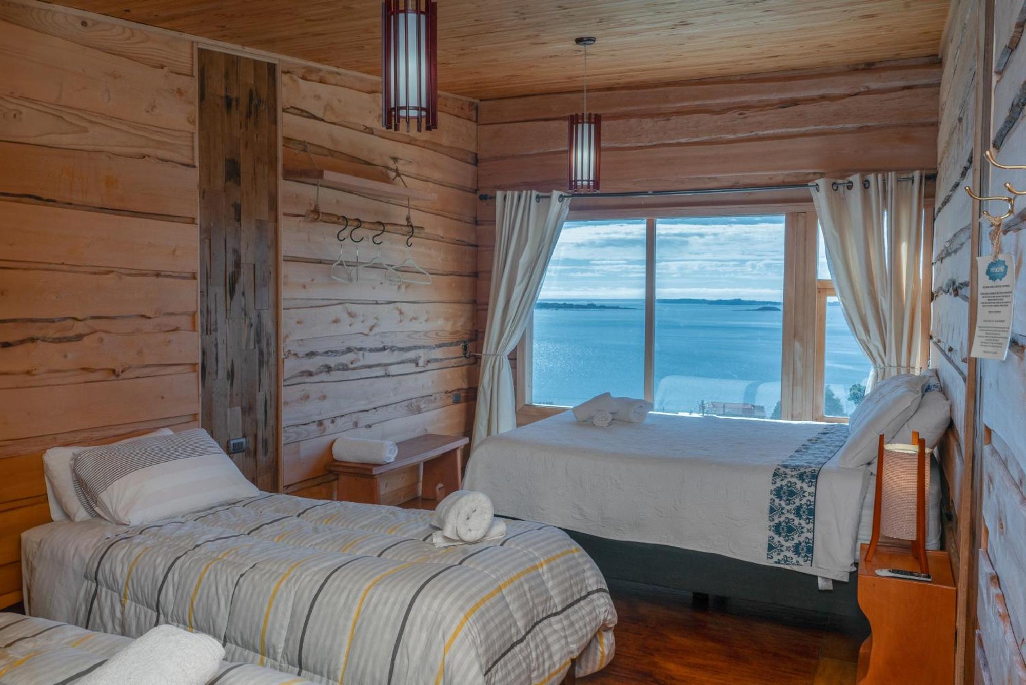 Hotel Boutique Antukenu Achao エクステリア 写真