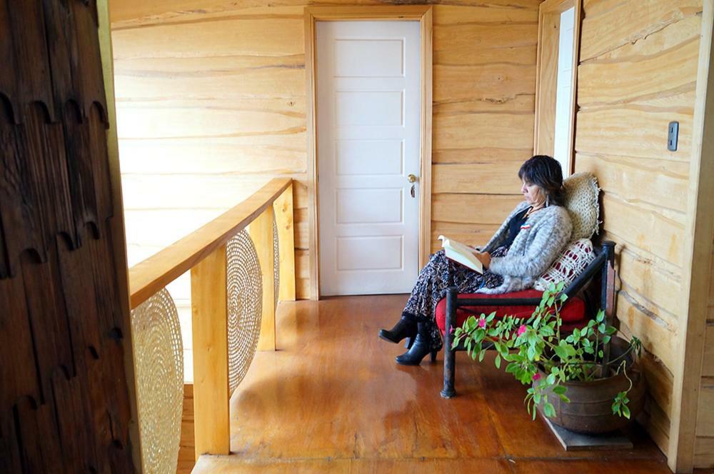 Hotel Boutique Antukenu Achao エクステリア 写真